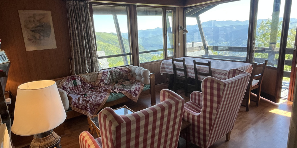 maison à ST LARY SOULAN (65170)